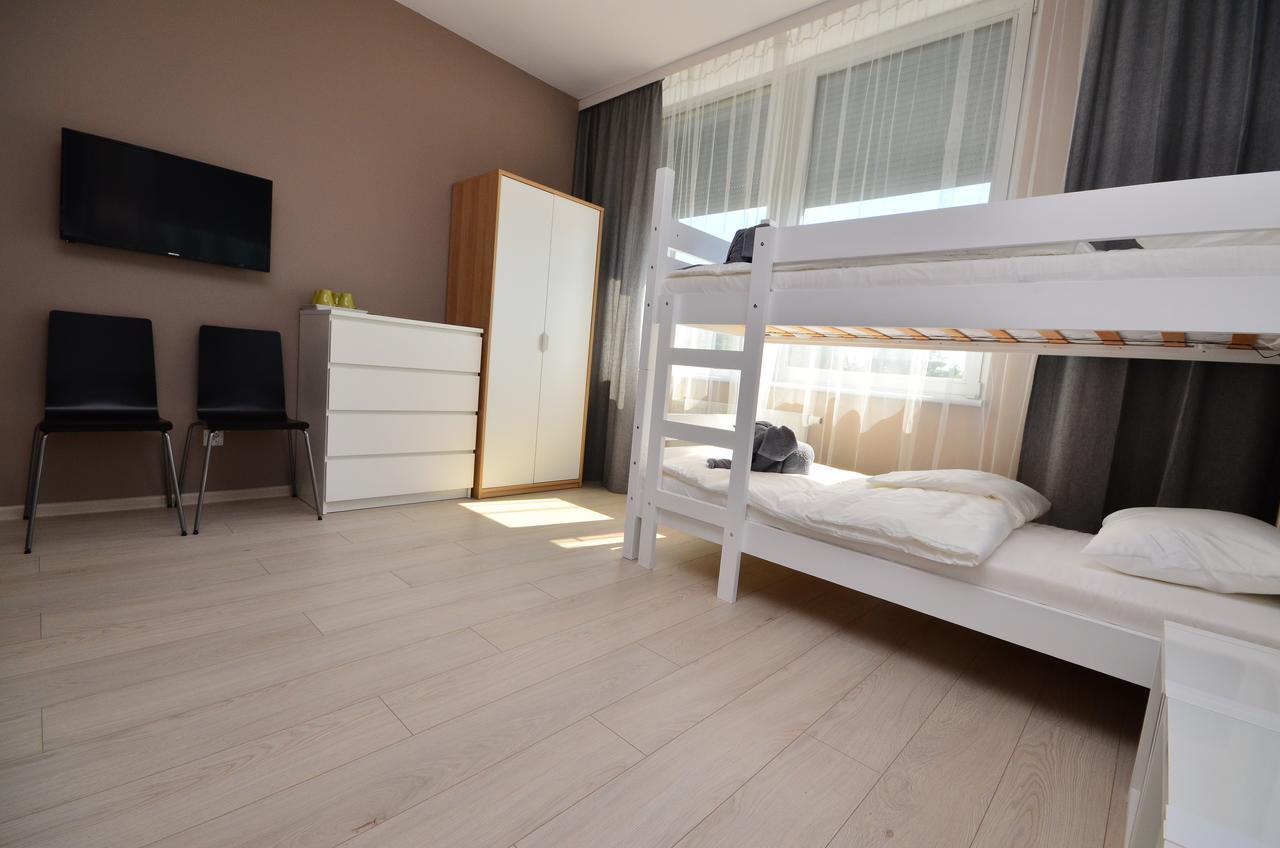 G'Hostel Deszczno Exteriör bild