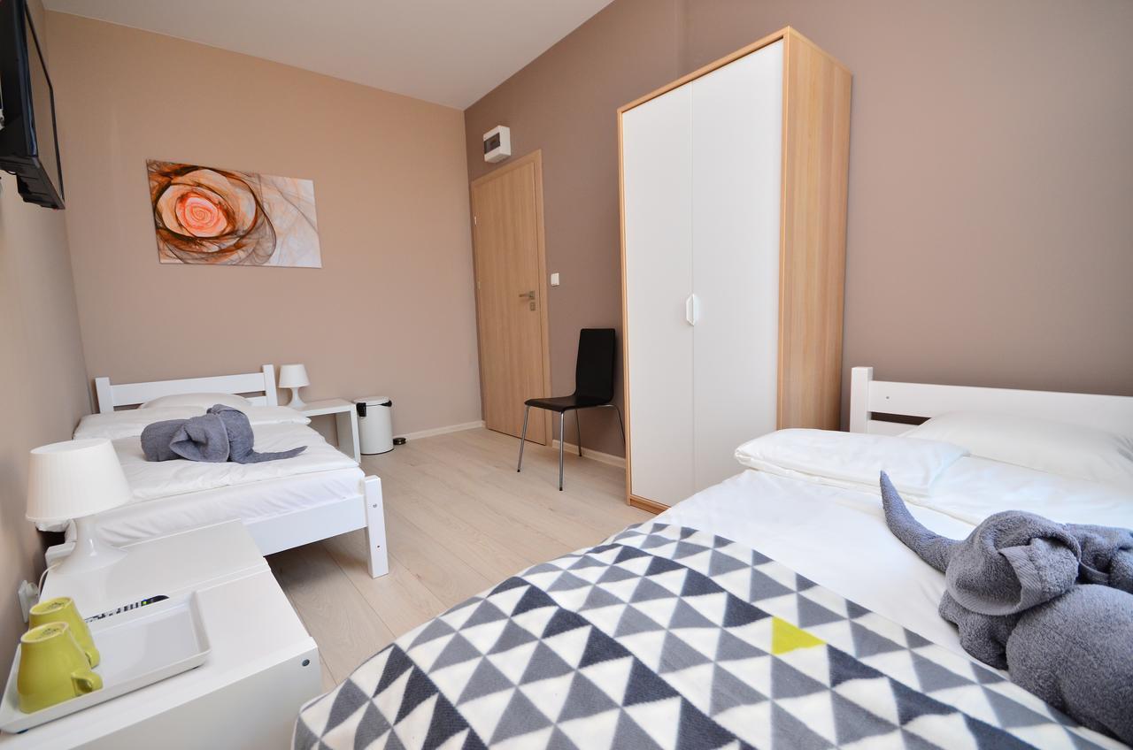 G'Hostel Deszczno Exteriör bild