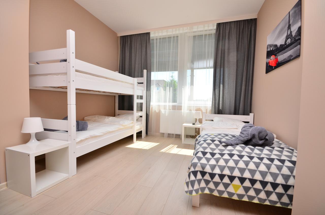 G'Hostel Deszczno Exteriör bild